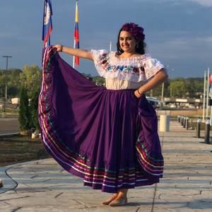 Meet your Posher, Rebeca